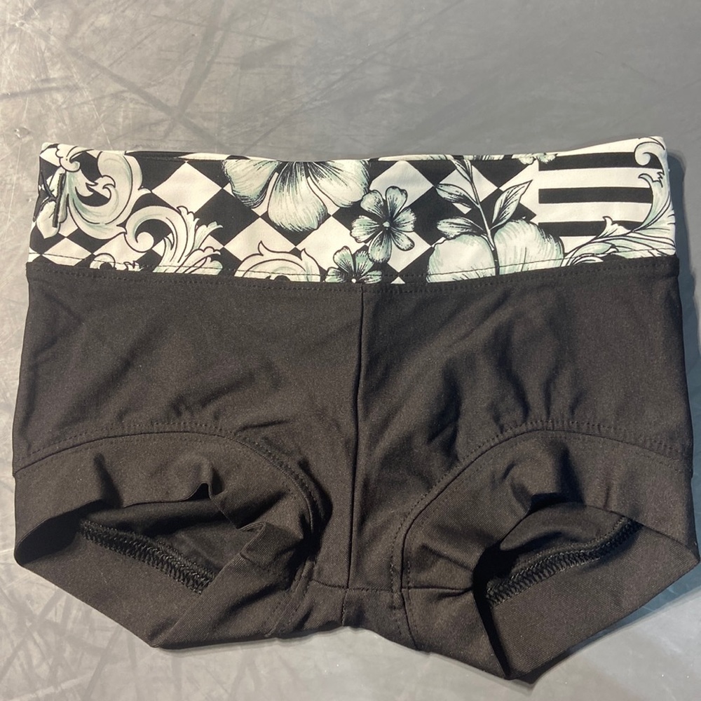 KTRNA • Shorts • Medium Child